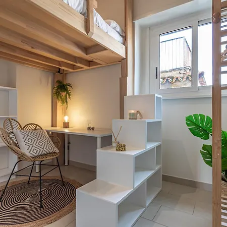 Viola Penthouse With Panoramic View Apartment